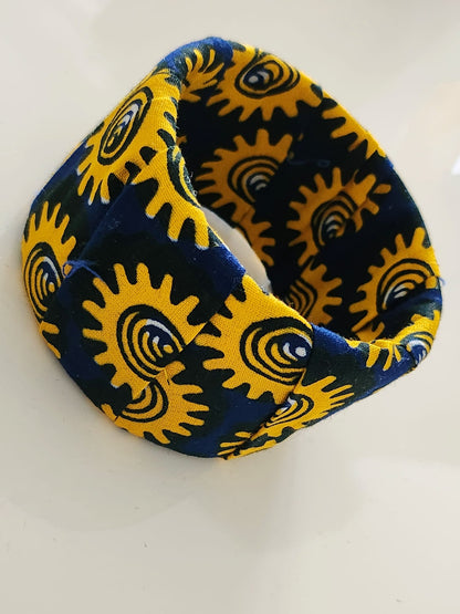 Bracelet/manchette en wax "Gül"